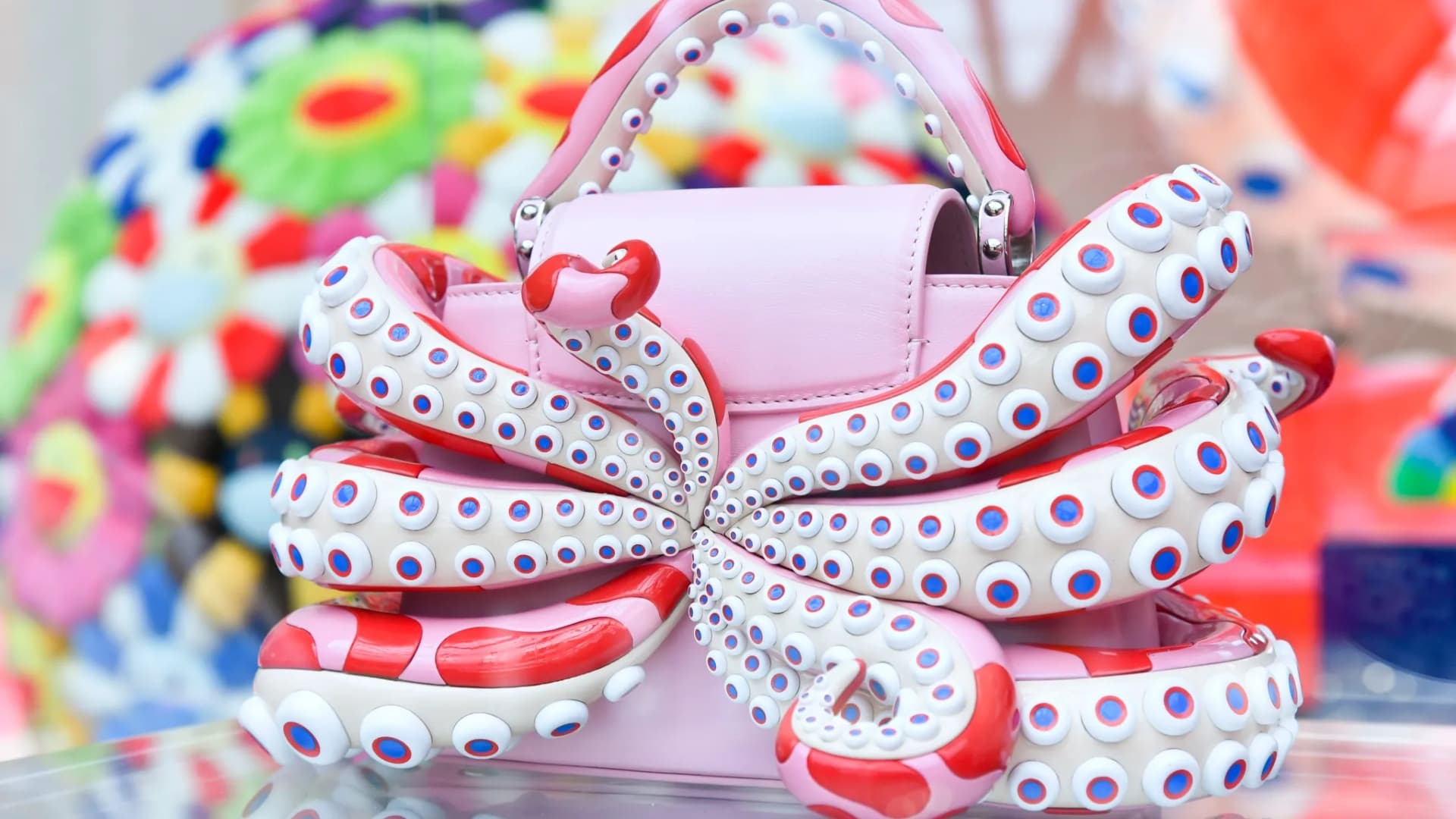 Nova Collab Louis Vuitton × Ta…